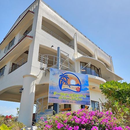 La Belle Mer Sesoko Resort Extérieur photo