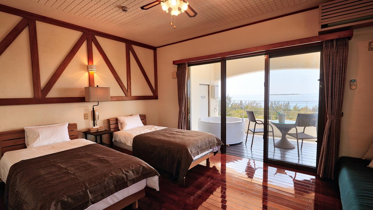 La Belle Mer Sesoko Resort Extérieur photo